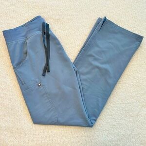 FIGS Kade Cargo Scrub Pants size small